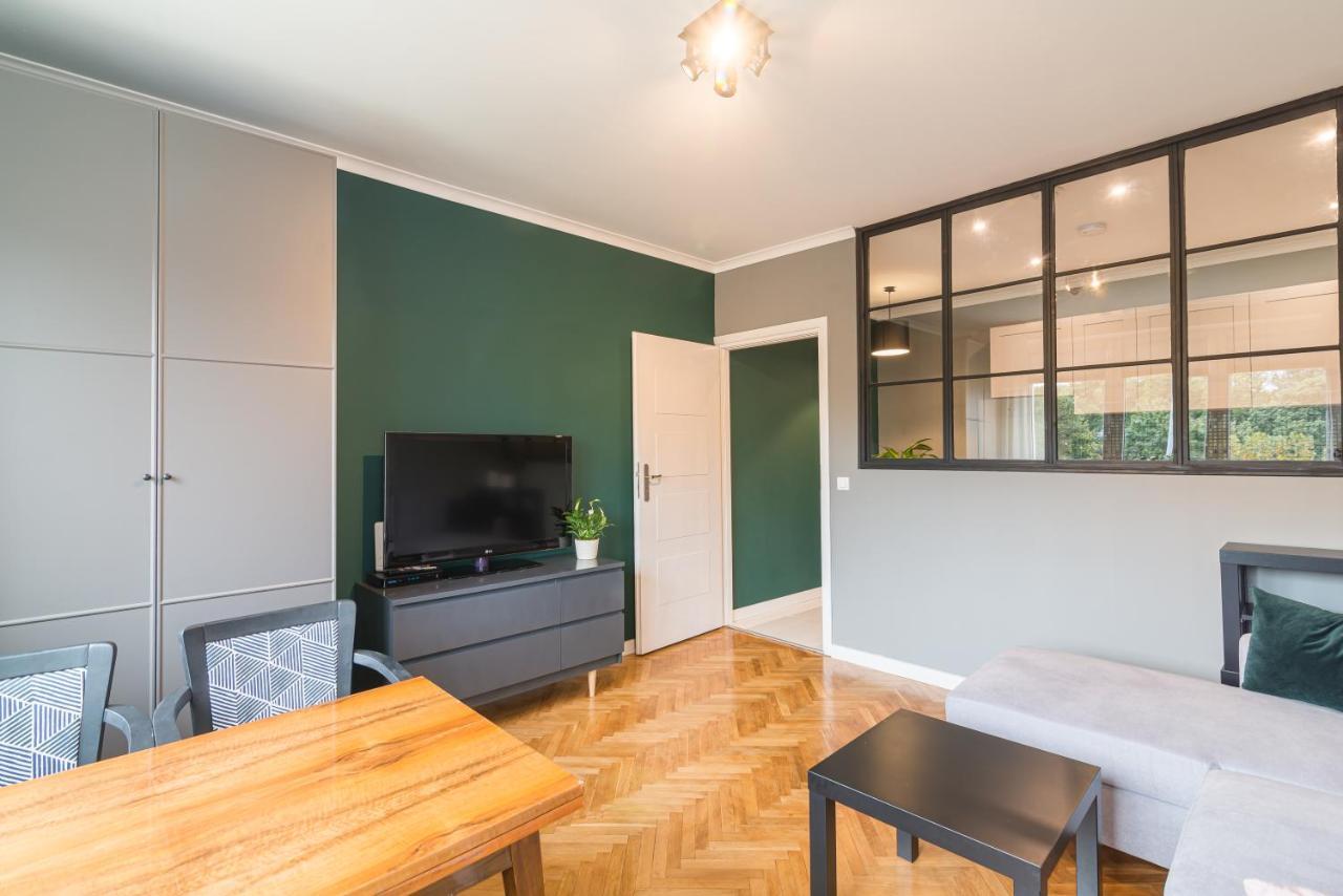 Apartment Main Street Studio *